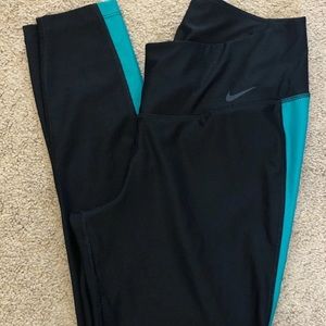 Nike leggings